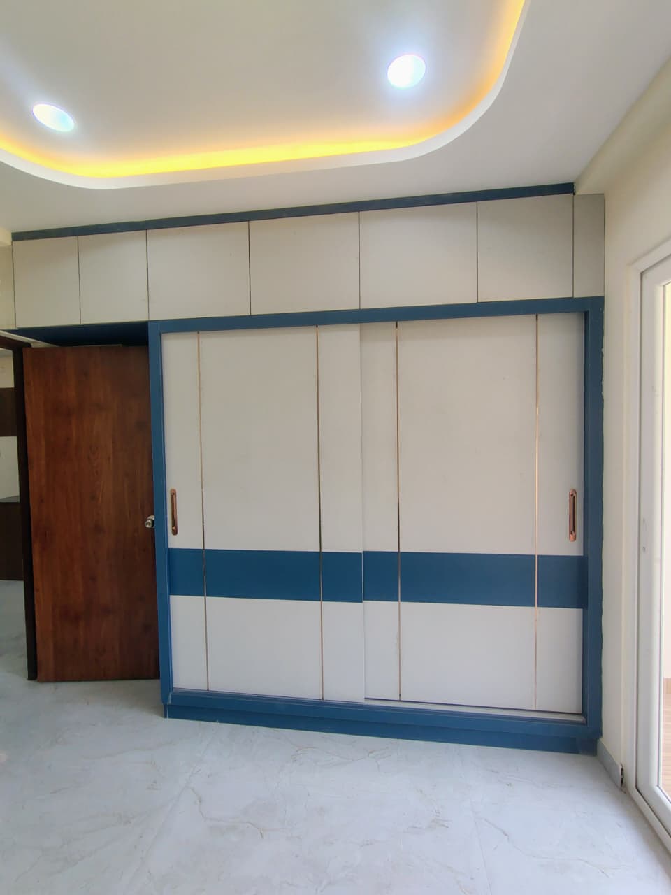 Gallery 7