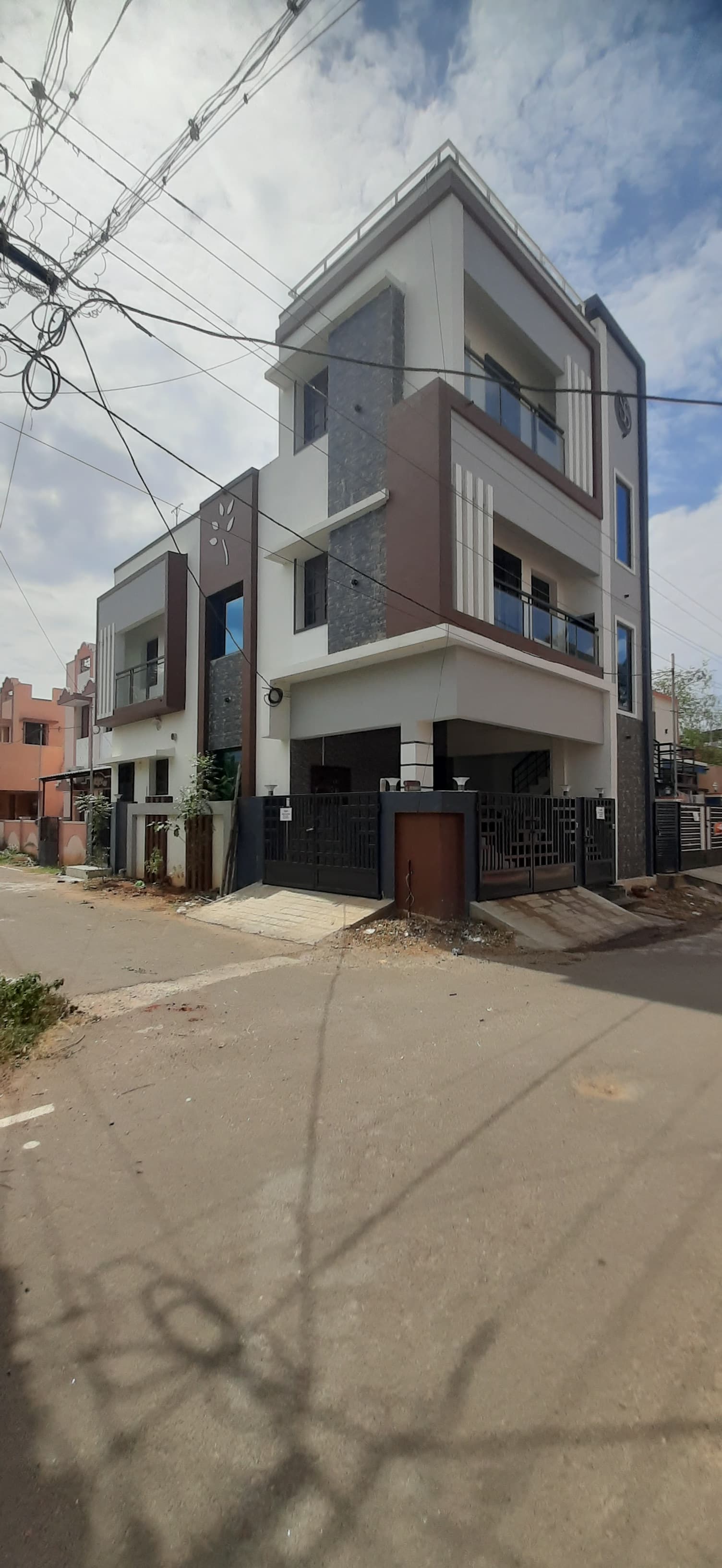 Villa/House