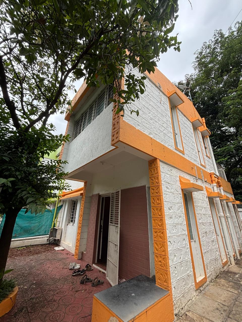 Villa/House
