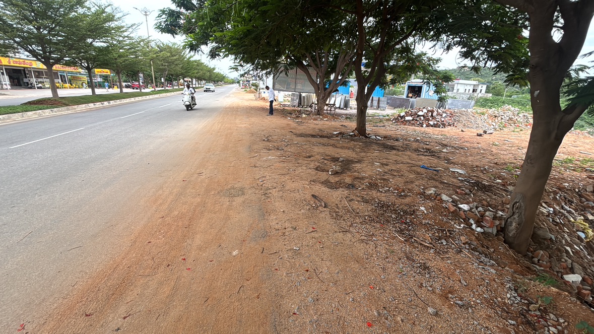 Commercial Land