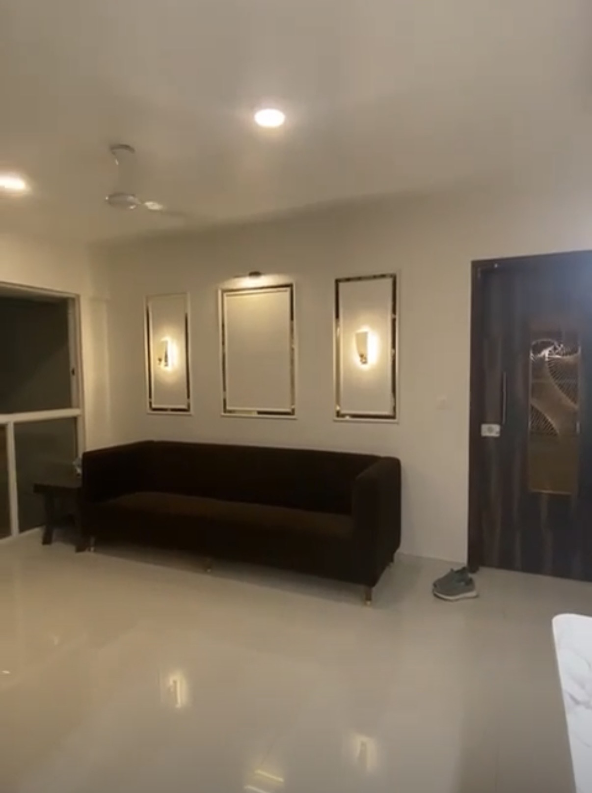 Builder Floor
