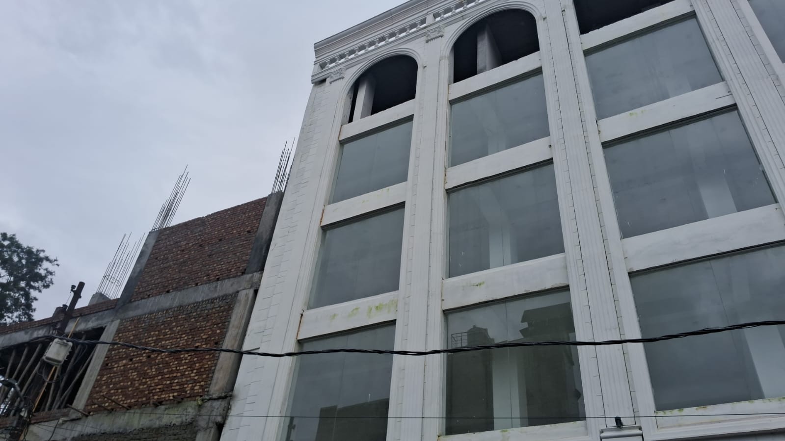 Shop/Showroom